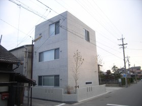 木曽川物産株式会社